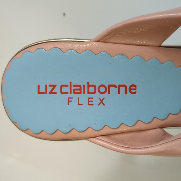 Liz Claiborne Flex leather high heel sandals - Picture 7 of 7